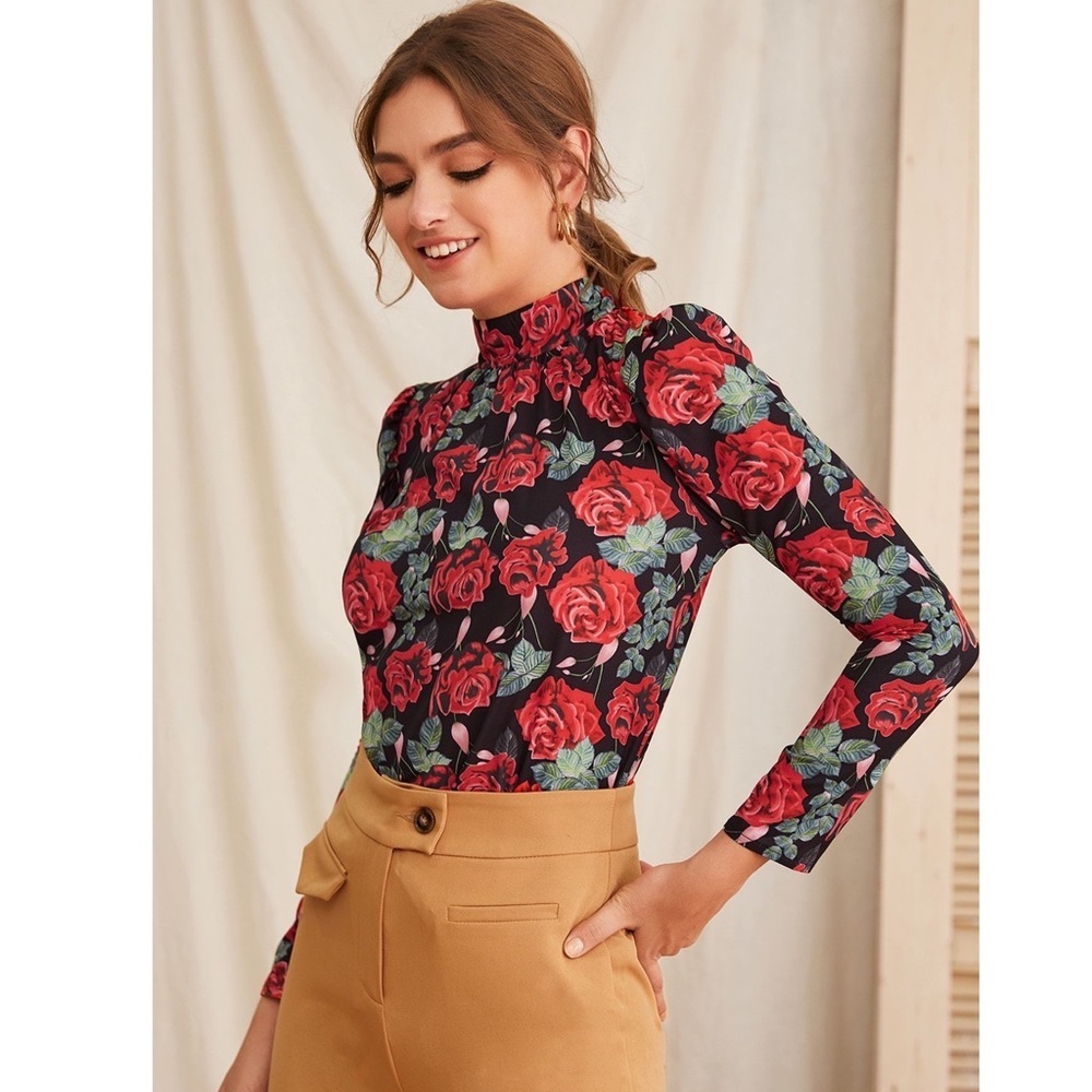 Secret Garden Floral Print Blouse - Picture 3 of 8